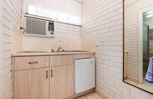 Burwood East Hotel | Burwood East Motel