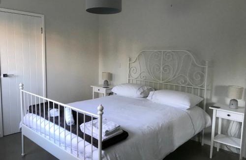 Headington House | Bury Knowle Stables