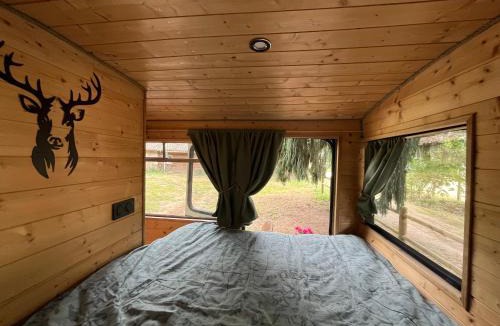 Mignaloux-Beauvoir House | Bus insolite