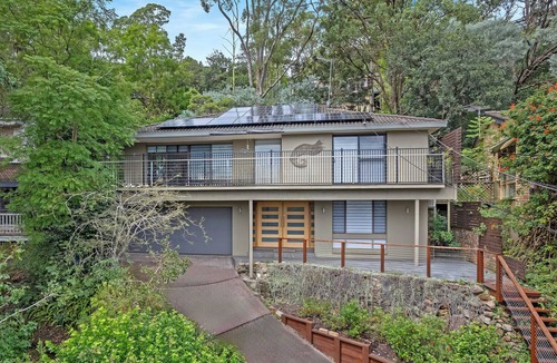 Bonnet Bay Apartment | “Bush and Bay Haven“