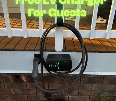 Erowal Bay House | Bush & Bay Cottage