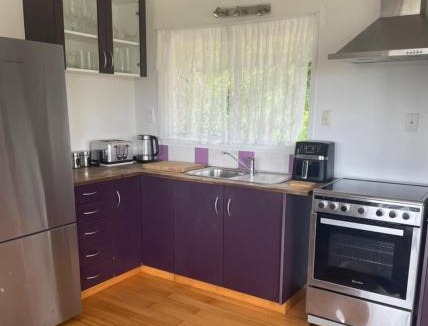 Cable Bay House | Bush & Bay Hideaway