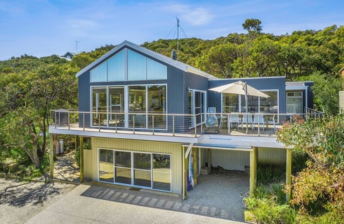Fairhaven House | Bush & Beach Haven I Ocean & Bush Views