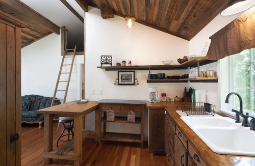 Index House | Bush House Inn