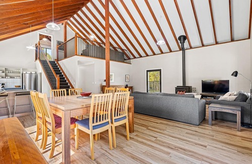 Narooma House | Bush Retreat With Private Pool