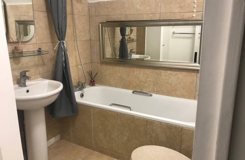 Bushey Bed & Breakfast | Bushey B&B