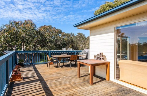 Anglesea House | Bushlark - At Anglesea