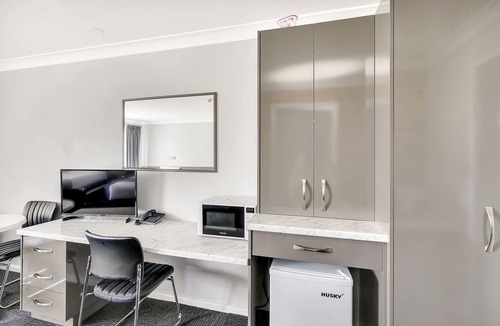 Marrangaroo Hotel | Bushmans Motor Inn