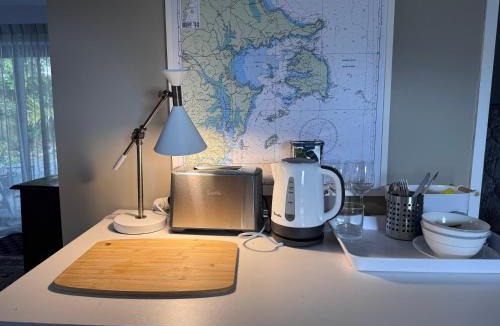 Tawharanui Bed & Breakfast | Bushy Retreat