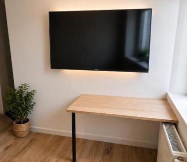 Lambezellec Bed & Breakfast | Business Class Home - 8 rooms - Breakfast