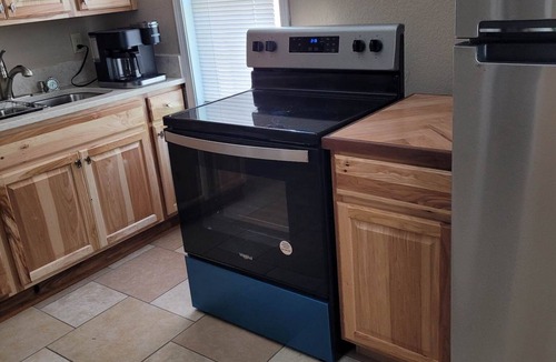 Jefferson City Apartment | Business or Pleasure - a perfect and cozy get-away!