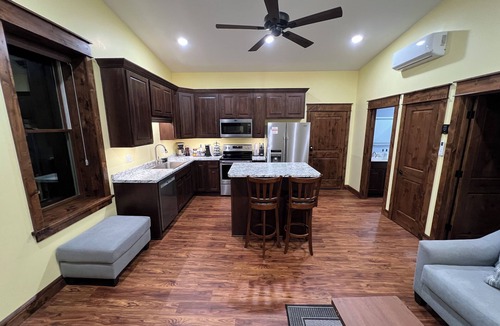 Sabetha House | Business Stay Made Easy - Downtown Apt w/Workspace
