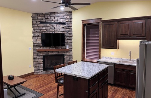 Sabetha House | Business Stay Made Easy - Downtown Apt w/Workspace