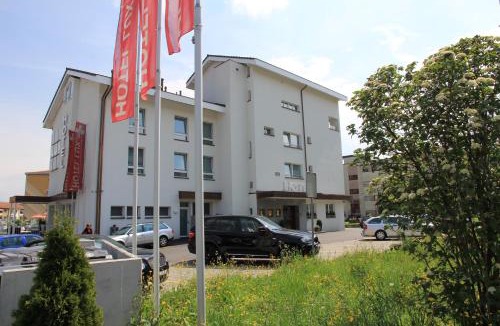 Emmen Hotel | Businesshotel Lux