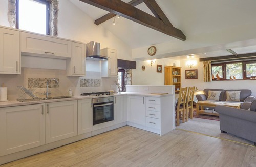 Yelverton Cottage | Buster Barn