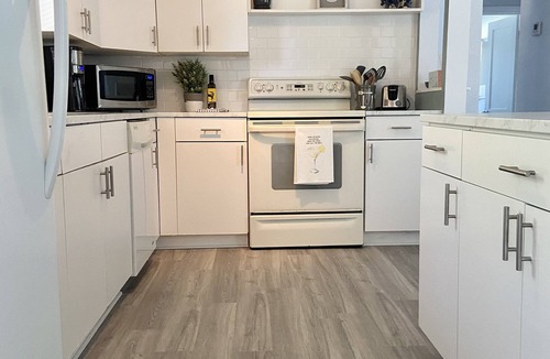 Downtown House | Bustling Downtown within Walking; New Bayfront Park & Beaches Minutes Away
