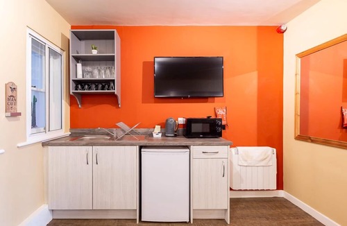 Newcastle-upon-Tyne Apartment | Butch Cassidy's Bunkhouse