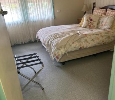 Birregurra Bed & Breakfast | Butlers Guesthouse