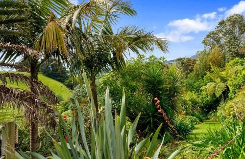 Oakura Apartment | Butlers Studio Two