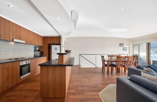 Apollo Bay Apartment | Butter Factory 9