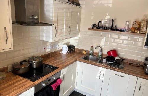 Wolverton House | Butter row