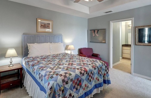 Bella Vista House | Buttercup 6bv 2 Bedroom Home by Redawning