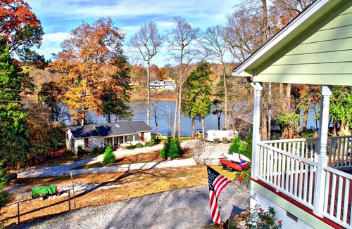 Fayetteville House | Buttercup Bay @ Water's Edge: Lake View, Hot Tub, Fire Pit, Kayaks, etc.