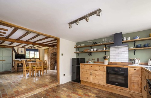 Hartest House | Buttercup Cottage, Hartest