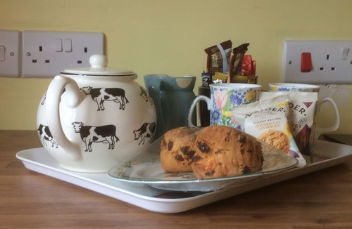 Colyton Cottage | BUTTERCUP COTTAGE in beautiful Devon countryside.