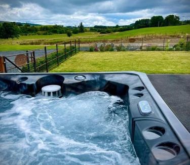 St Harmon House | Buttercup