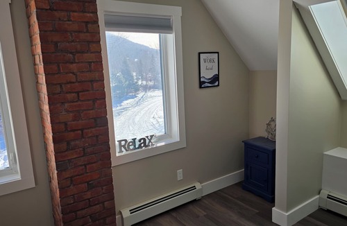 East Burke House | Buttercup Getaway. a 4-bedroom house on 9 acres in East Burke.ski bike & relax