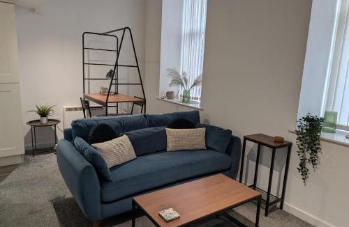 Ossett Apartment | Butterfly Apartment