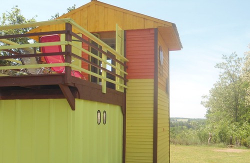 Pays de Lapalisse Cabin | butterfly cabin 4 pers
