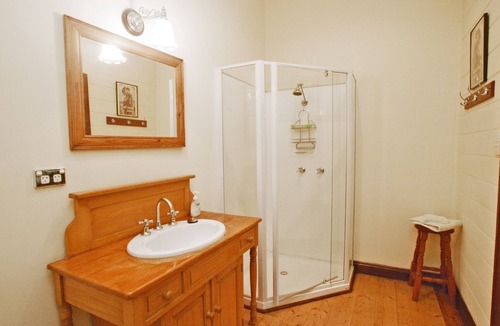 Nirranda Bed & Breakfast | Butterfly Farm