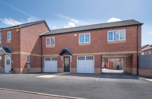 Ashby Woulds House | Butterfly Gardens