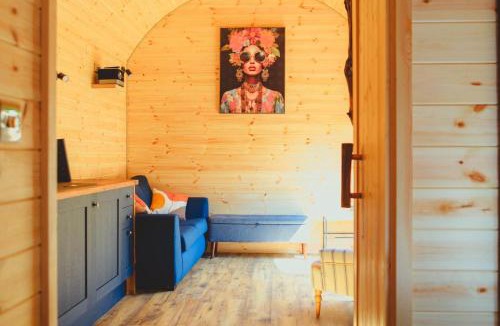 Abbess Roding Cabin | Butterfly Lodge