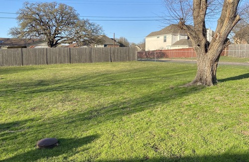 South Arlington House | Butterfly Place our Charming 3 Bedroom Home in Kennedale Texas