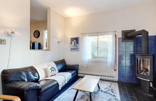 Waitsfield Apartment | Butternut Hill D2