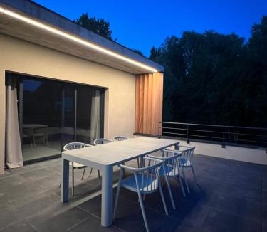 Bussy-les-Daours House | Buxeria