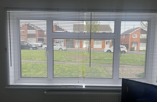 Grasby House | Buzzard Bliss Beautiful 3-Bed Home with Parking