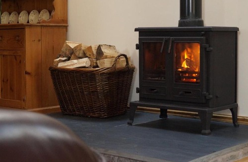 Corwen House | Bwthyn Pendre