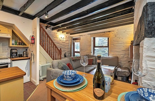 Dolwyddelan Cottage | Bwthyn Siabod nice apartment