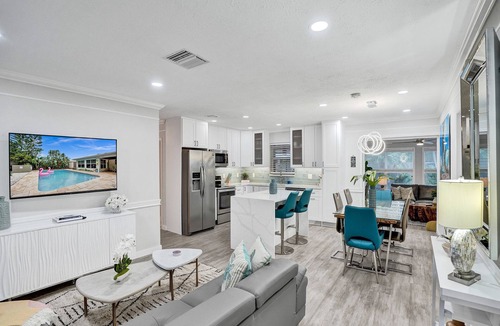 Fort Lauderdale House | By Pier- Heated Pool- 5 Stars!