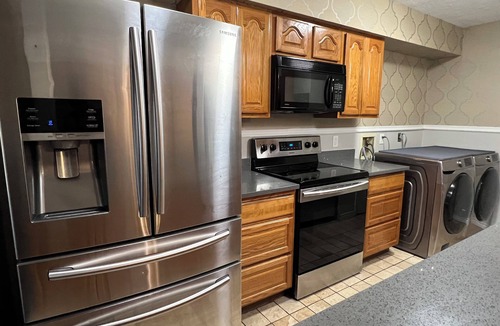 Houston House | By Popular Demand - Houston