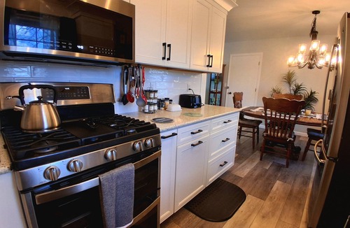 Craigsville House | By Summersville Lake 3BR Jetted Tub + Sauna