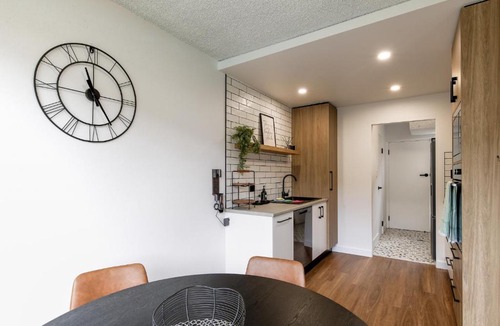 Batehaven Apartment | By the Bay - Batehaven Beachside Holiday Home