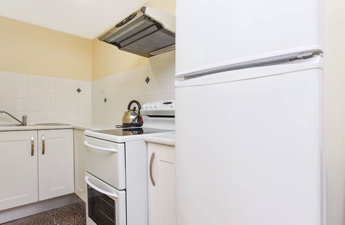 Normanville House | By the Beach - 30 Jetty Road