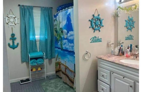 Schenectady House | By The Grace