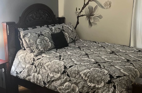 Schenectady House | By The Grace