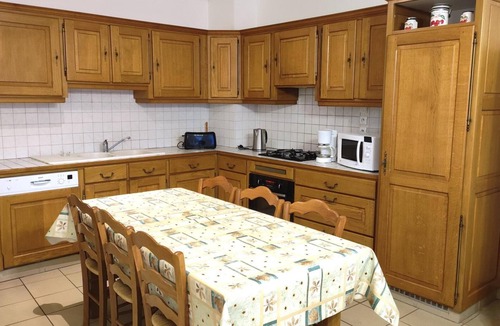 Douzy House | BY THE RIVER